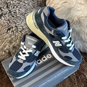 New Balance M992 GG Navy and Gray Suede Sneakers Men’s 8.5